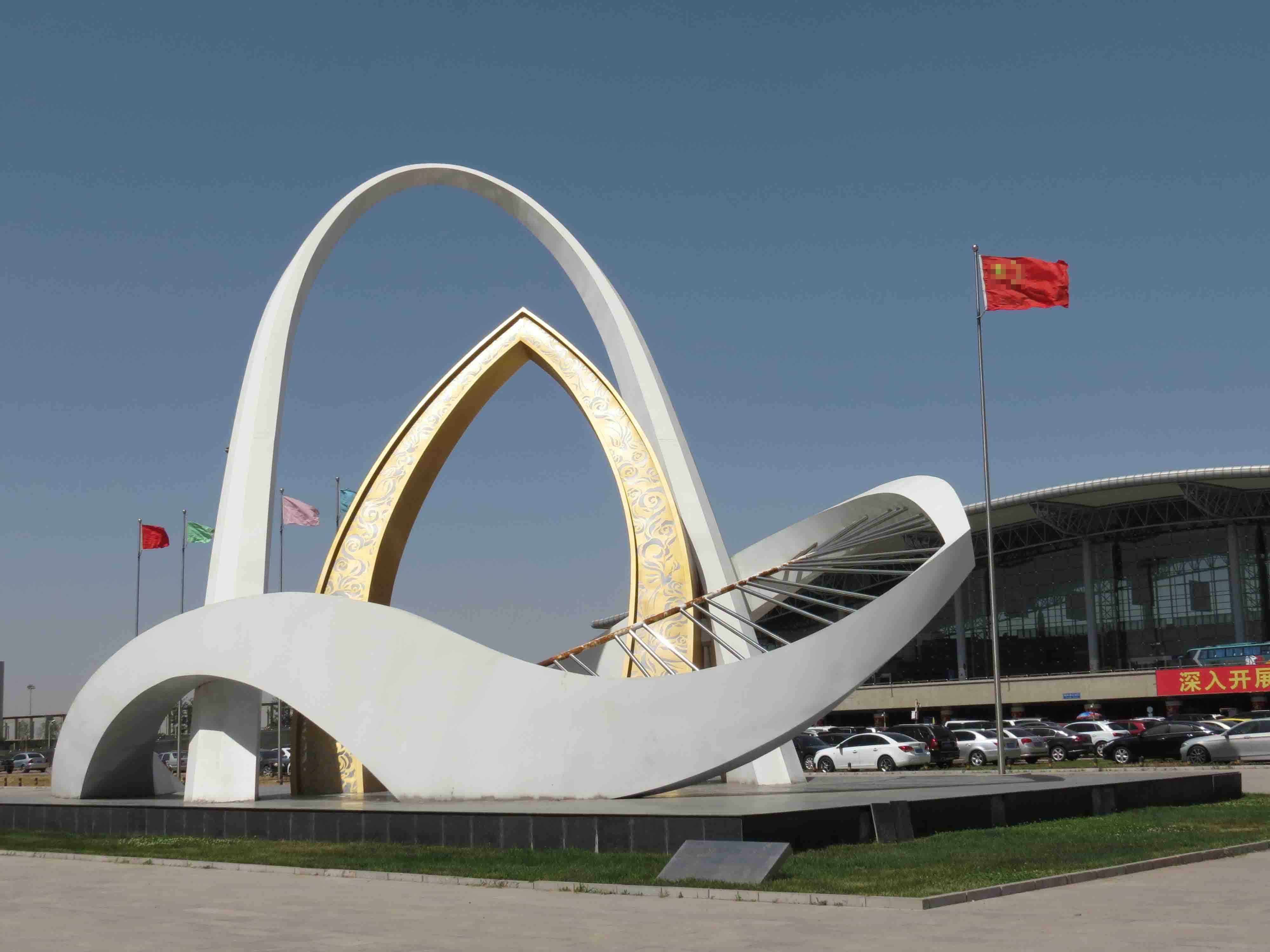 機(jī)場景觀雕塑，機(jī)場不銹鋼標(biāo)志，廣場大型標(biāo)志