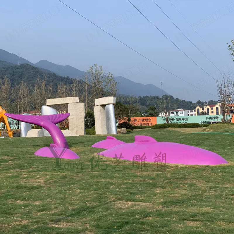 小區(qū)景觀雕塑規(guī)劃時(shí)要注意什么呢？