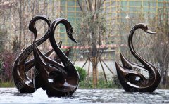 不銹鋼雕塑的壽命有多長時間？